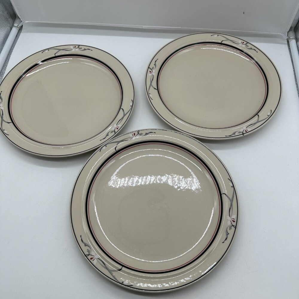 NOS New Epoch Set of 3 Dinner Plate Plates 10 3/8" Edici Flowers Cream Blue